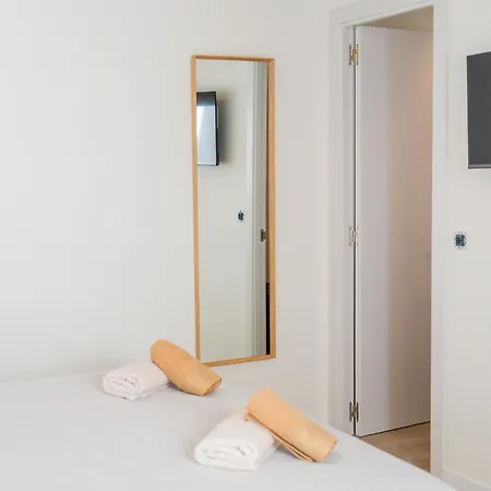 Elcano Living 6 * 그라오 데 카스테욘