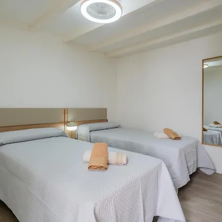 Elcano Living 6 * 그라오 데 카스테욘