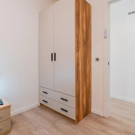 Elcano Living 6 펜션 그라오 데 카스테욘
